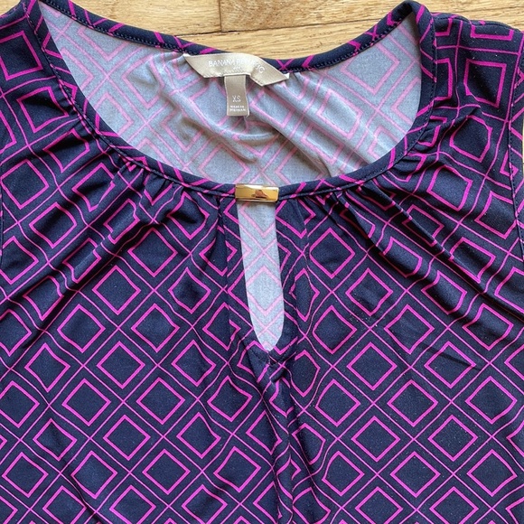 Banana Republic Sleeveless top - Picture 4 of 8